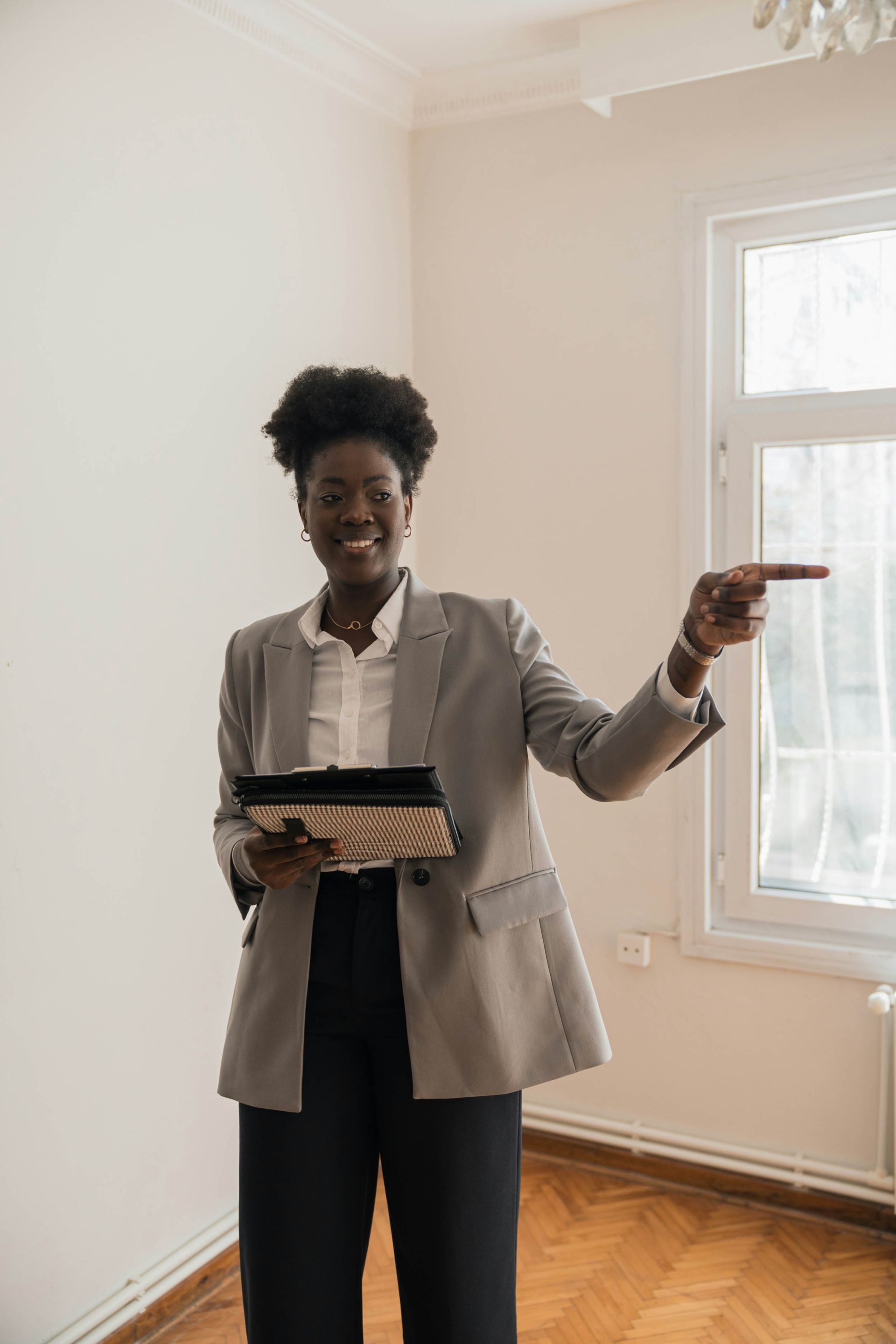 leasing agent